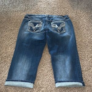 Maurice’s vigoss capris size 20